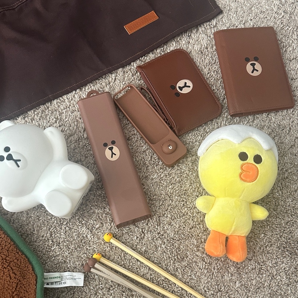 LINE FRIENDS Set- Unique Fan Collection - Picture 13 of 14